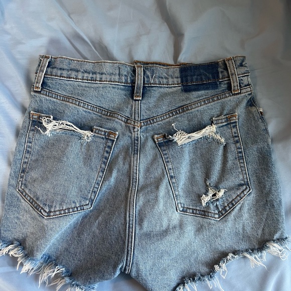 Curve Love High Rise Mom Short - Picture 3 of 3